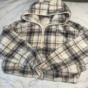 Aeropostale Plaid Fleece Hoodie - Cream and Gray